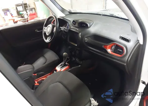 2021 Jeep Renegade Trailhawk 4X4 from USA, damaged, VIN ZACNJDC12MPM30737